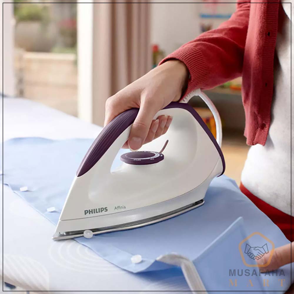 Philips GC160/22 electric dry iron front view